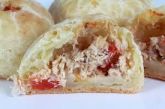 Pão de Queijo com Frango